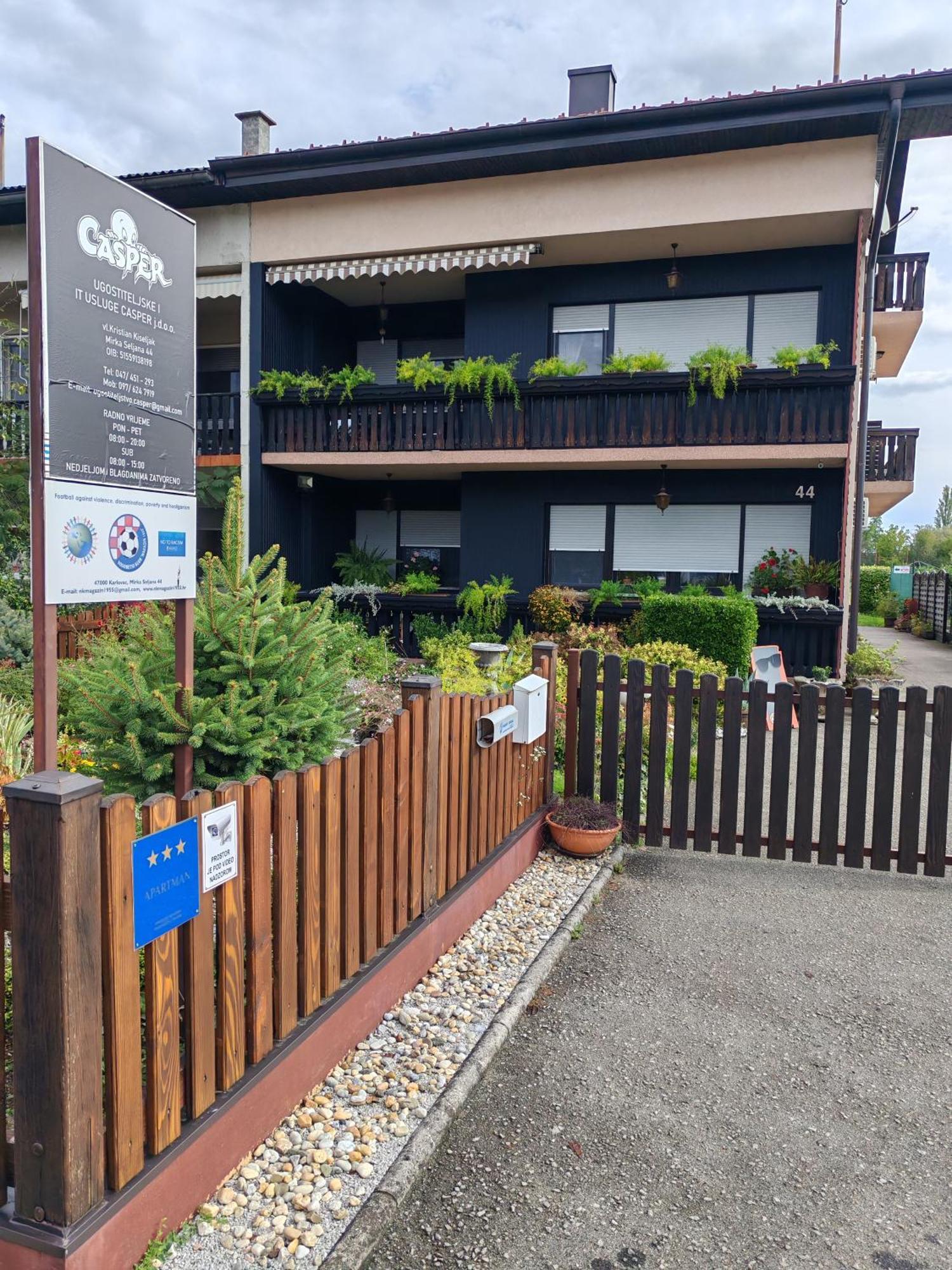 Apartman Ivana Karlovac Exterior foto